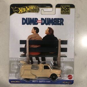 Mutt Cutts Van from Dumb and Dumber